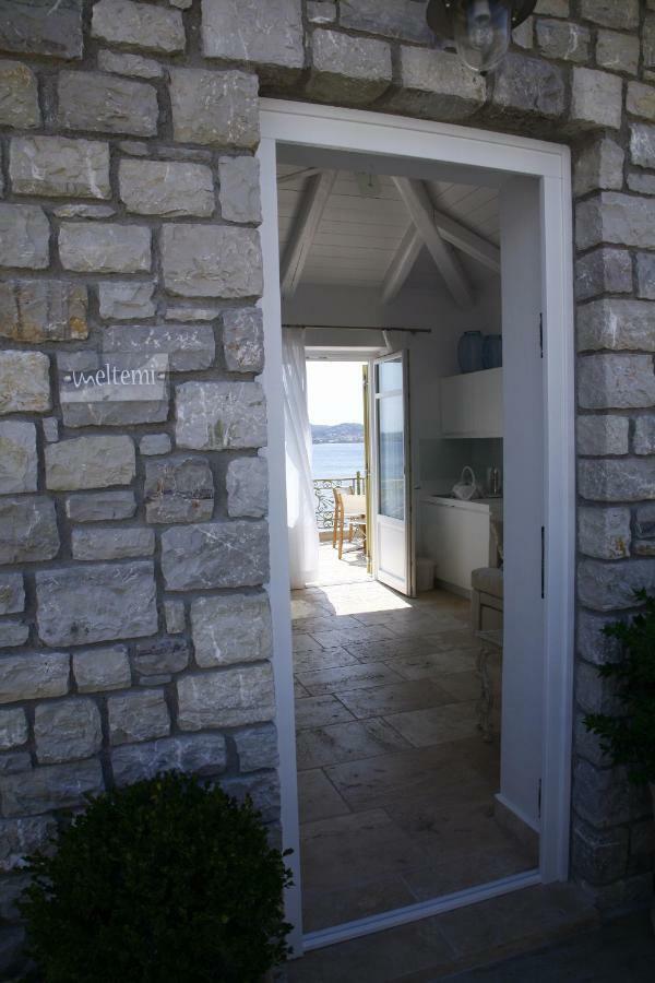 Mourayio Bed & Breakfast Ермиони Екстериор снимка